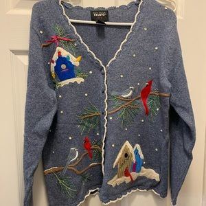 Women small sweater